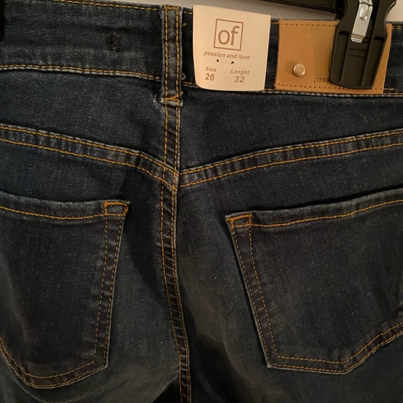 Skinny Denim - Picture 2 of 4